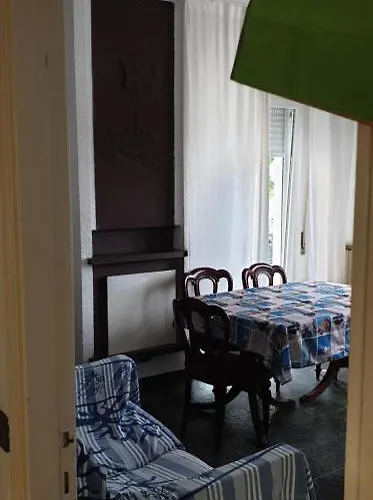 アパート In Sul Mare ファーノ